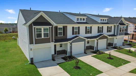Aberdeen by Veranda Homes in Fountain Inn - image 19