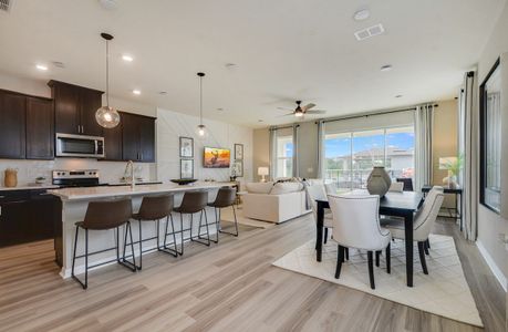 Towns at Greenleaf by Beazer Homes in Oviedo - photo 4 4