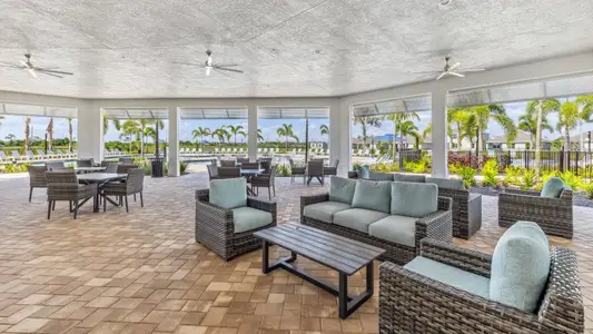 Coral Bay - Express & Tradition by D.R. Horton in North Fort Myers - image 15