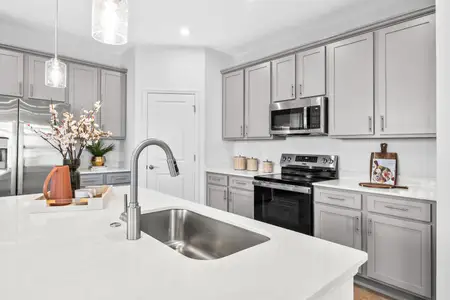 Country Club Estates by Stanley Martin Homes in Palm Bay - image 6