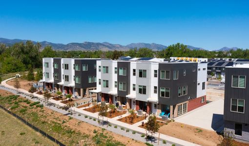 Geos by Dream Finders Homes in Arvada - image 5