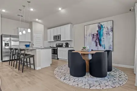 Hickory Ridge by M/I Homes in Elmendorf - image 8