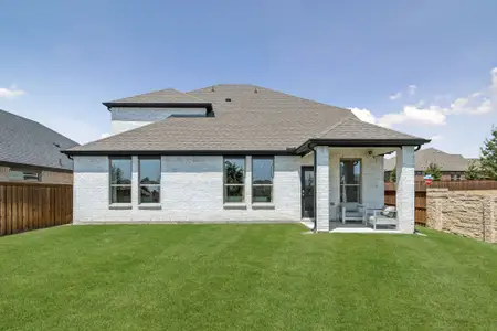 Ventana by Trophy Signature Homes in Fort Worth - image 6