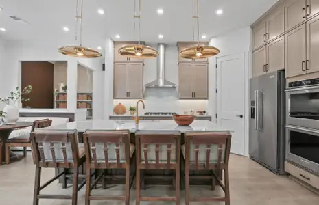 Iverly by John Wieland in Canton - image 7