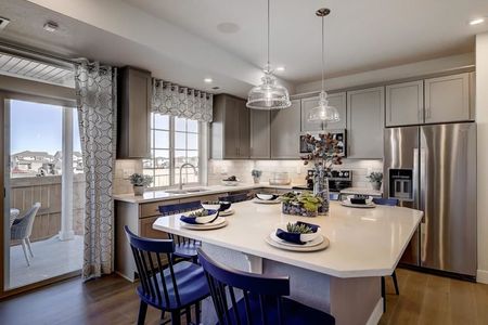 Reunion by Oakwood Homes Co in Commerce City - photo 12 12