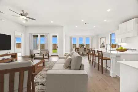 Tinsley Meadows by Cambridge Homes in Van Alstyne - image 5