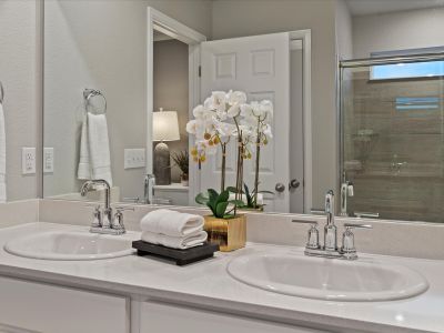 Ridgeline Vista: The Flora Collection by Meritage Homes in Brighton - photo 50 50