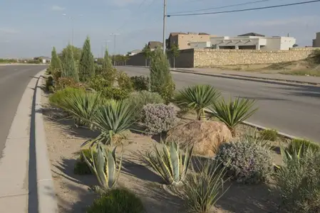 Garden Park Unit 4 by LEH. Homes in El Paso - image