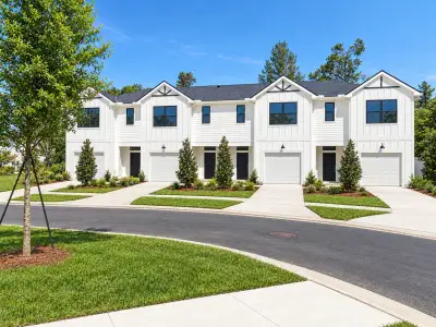 Ashley Laurel Oaks New Townhomes by NAS Jax and OP |SEDA by SEDA New Homes in Jacksonville - image 10