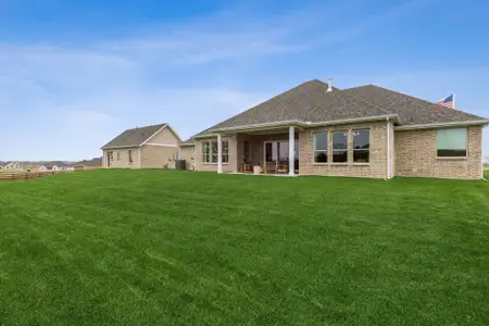 Ellis Ranch Estates by Centre Living Homes in Waxahachie - image 4