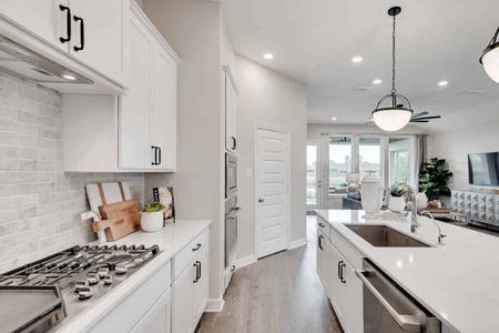 Lakes at Creekside 45′ by Tri Pointe Homes in Tomball - photo 16 16