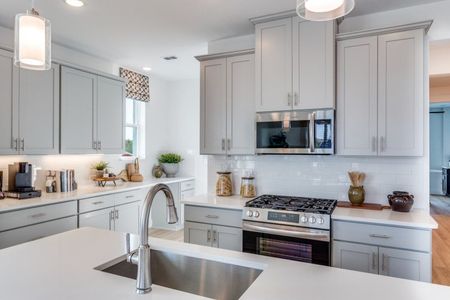 Karis by Cadence Homes in Crowley - image 9