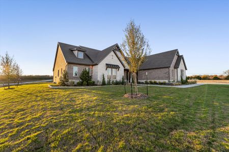 Grayson Ridge by Riverside Homebuilders in Van Alstyne - image 12