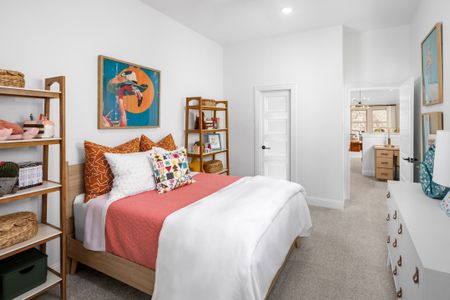 Cambridge Crossing 60' 27