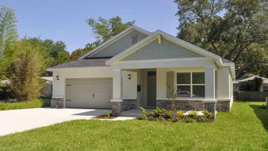 Pinellas County Spot Lots by D.R. Horton in Pinellas Park - image