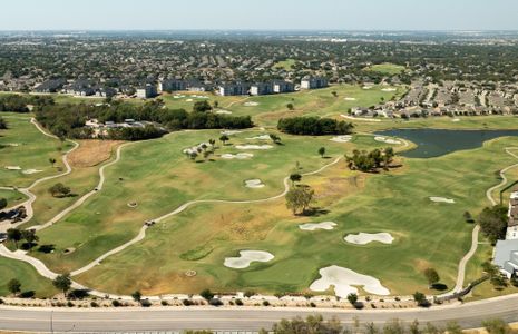 Nearby Golf Courses