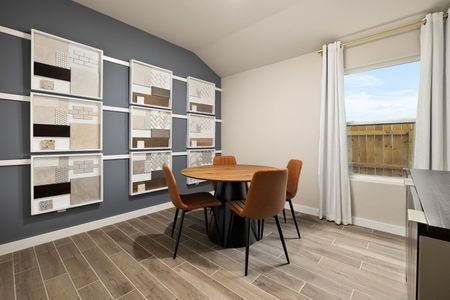 Taylor Creek Village by Hakes Brothers in Mcallen - image 6