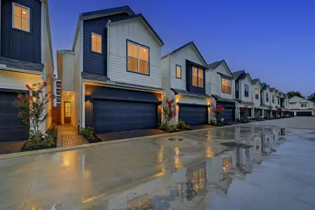 Sugar Land Point by City Choice Homes in Houston - image