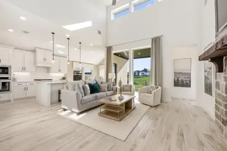 Devonshire by Bloomfield Homes in Forney - image 6