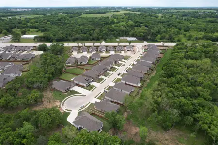Gateway Village - The Reserve by Highland Homes in Denison - image