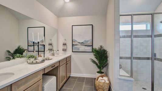 Prairie Green by DRB Homes in Converse - image 11
