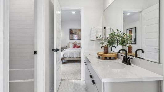Brookewater by DRB Homes in Rosenberg - image 15
