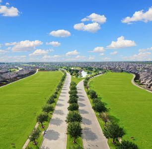 Devonshire by Bloomfield Homes in Forney - image 10