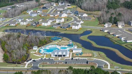 The Willows at Blake Farm by D.R. Horton in Wilmington - image