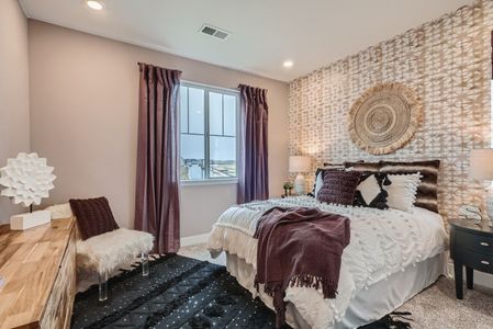 Floret Collection at The Outlook at Southshore by Century Communities in Aurora - photo 32 32