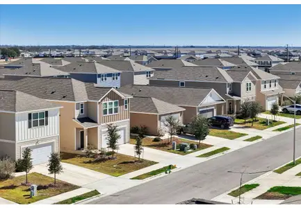 Hymeadow by Starlight Homes in Maxwell - image