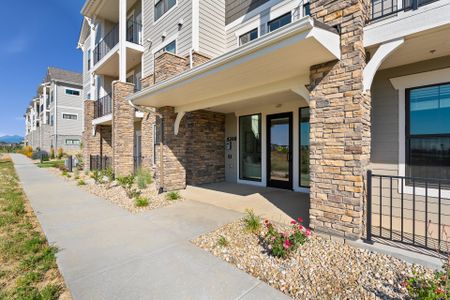 The Lakes at Centerra - North Shore Flats 13