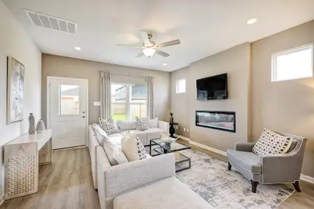 La Segarra by Smith Douglas Homes in Brookshire - image 4