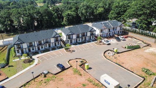 Hawthorne Summit by Veranda Homes in Greenville - image