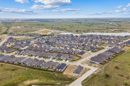 Reunion by American Legend Homes in Rhome - image 8