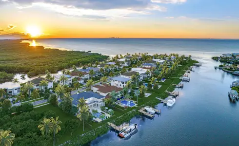 Hammock Bay by M/I Homes in Apollo Beach - image