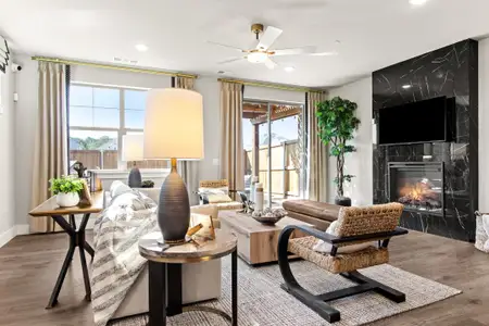 Wildridge by Grenadier Homes in Oak Point - image 9