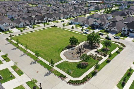 Pecan Square: 70ft. lots by Highland Homes in Northlake - photo