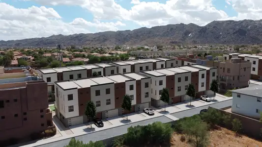 Lofts Townhomes by Ascend Communities in Phoenix - image