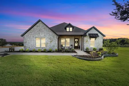 Oak Grove Addition by Riverside Homebuilders in Springtown - image