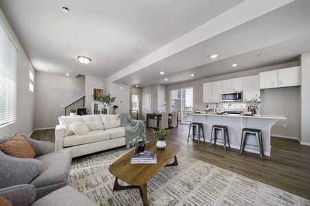 Coach House at Green Valley Ranch 5