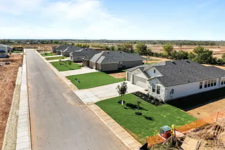 Sandy Oaks Estates by M/I Homes in Elmendorf - image