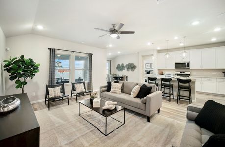 Sorella: Founders Collection by Beazer Homes in Tomball - photo 8 8