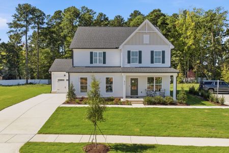 Mailman Post by Pulte Homes in Knightdale - image