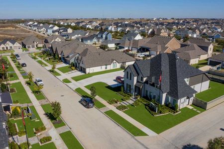 Pecan Square: 40ft. lots by Highland Homes in Northlake - photo 0 0