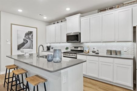 Solterra Townhomes by HistoryMaker Homes in Mesquite - photo 6 6