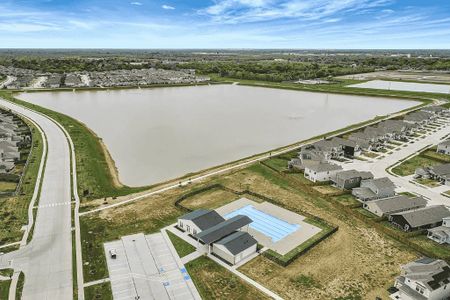 Glendale Lakes by Saratoga Homes in Rosharon - image