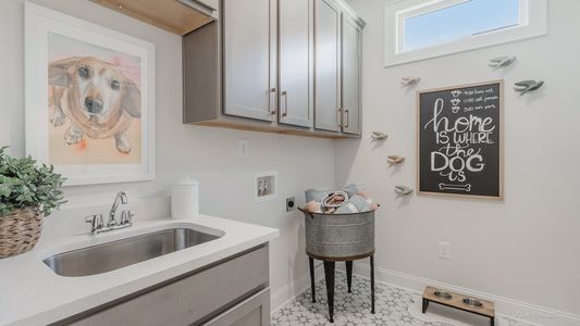 The Courtyards at Redbud Lane by Epcon Communities in Holly Springs - image 12