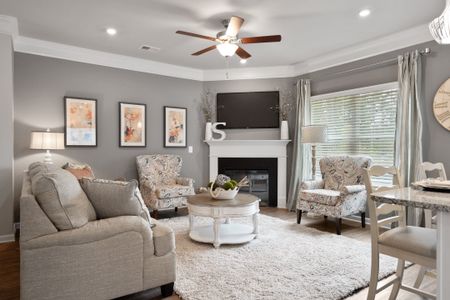 Franklin Manor by Smith Douglas Homes in Lawrenceville - photo 2 2