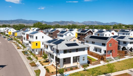 Geos by Dream Finders Homes in Arvada - image 15