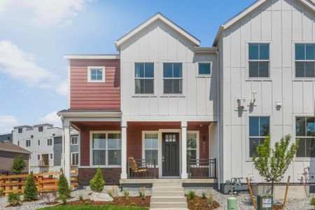 Columbine - Townhome Exterior